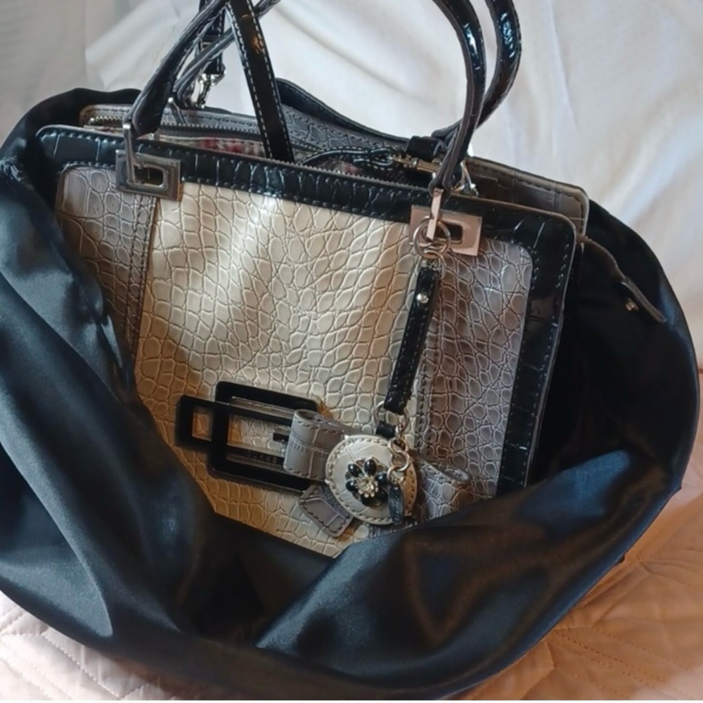 Guess Black and Cream Croc-Embossed Shoulder Bag - Picture 14 of 14
